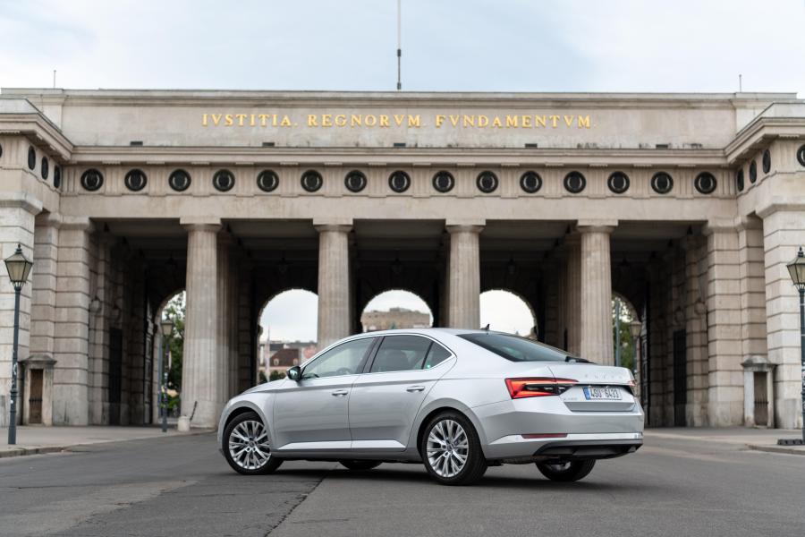  Skoda Superb (3V) 2019 года  (WW) (фото 9 из 23)